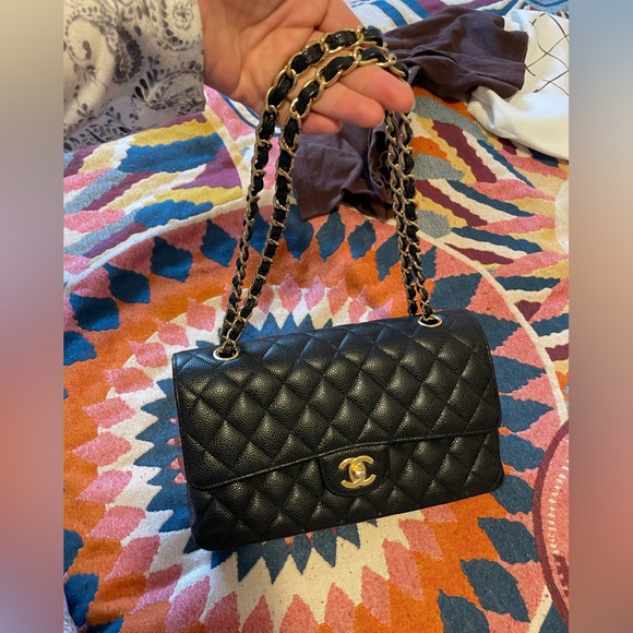 SOLD- 💕Chanel medium double flap caviar leather💕 - Picture 14 of 16